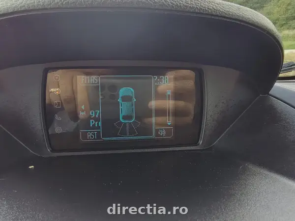 Poza anunț 12