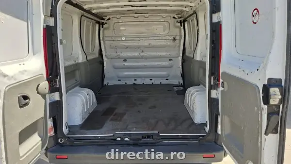 Poza anunț 12