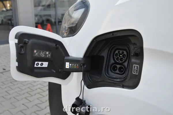 Poza anunț 32