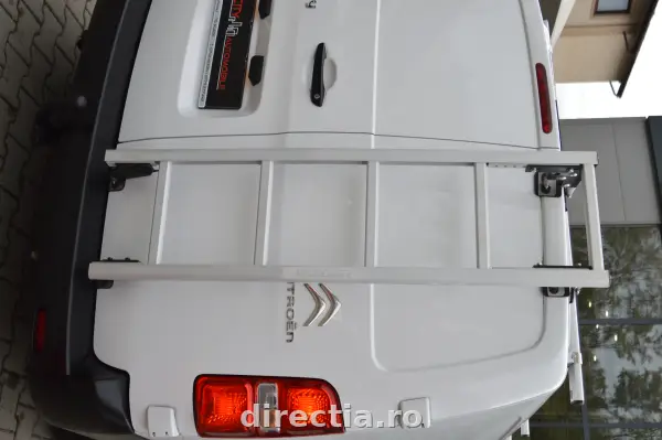 Poza anunț 28