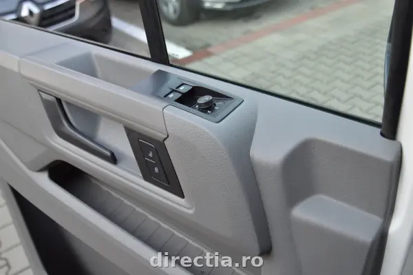 Poza anunț 25