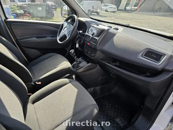 Poza anunț 11