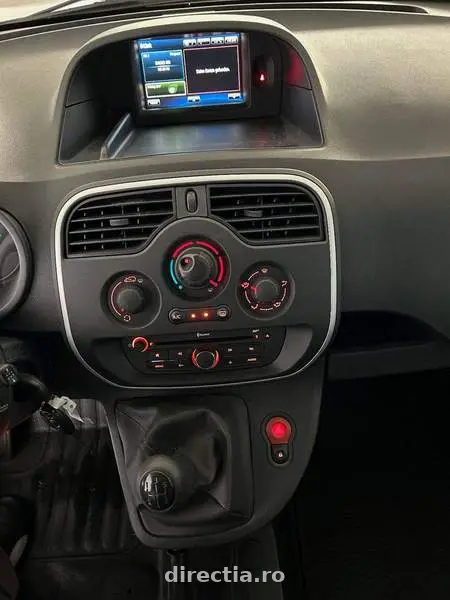Poza anunț 12