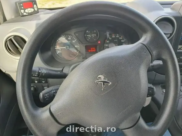 Poza anunț 8