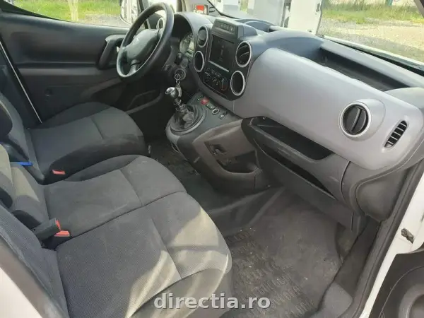 Poza anunț 11