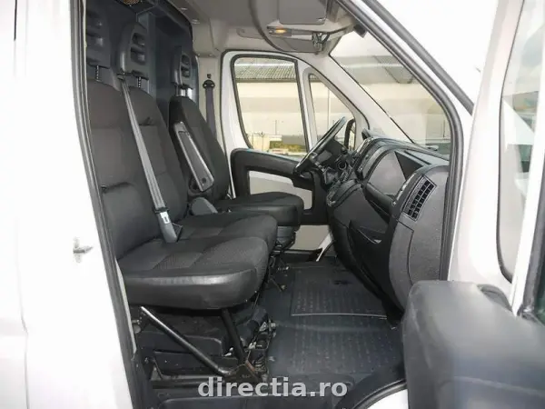 Poza anunț 10