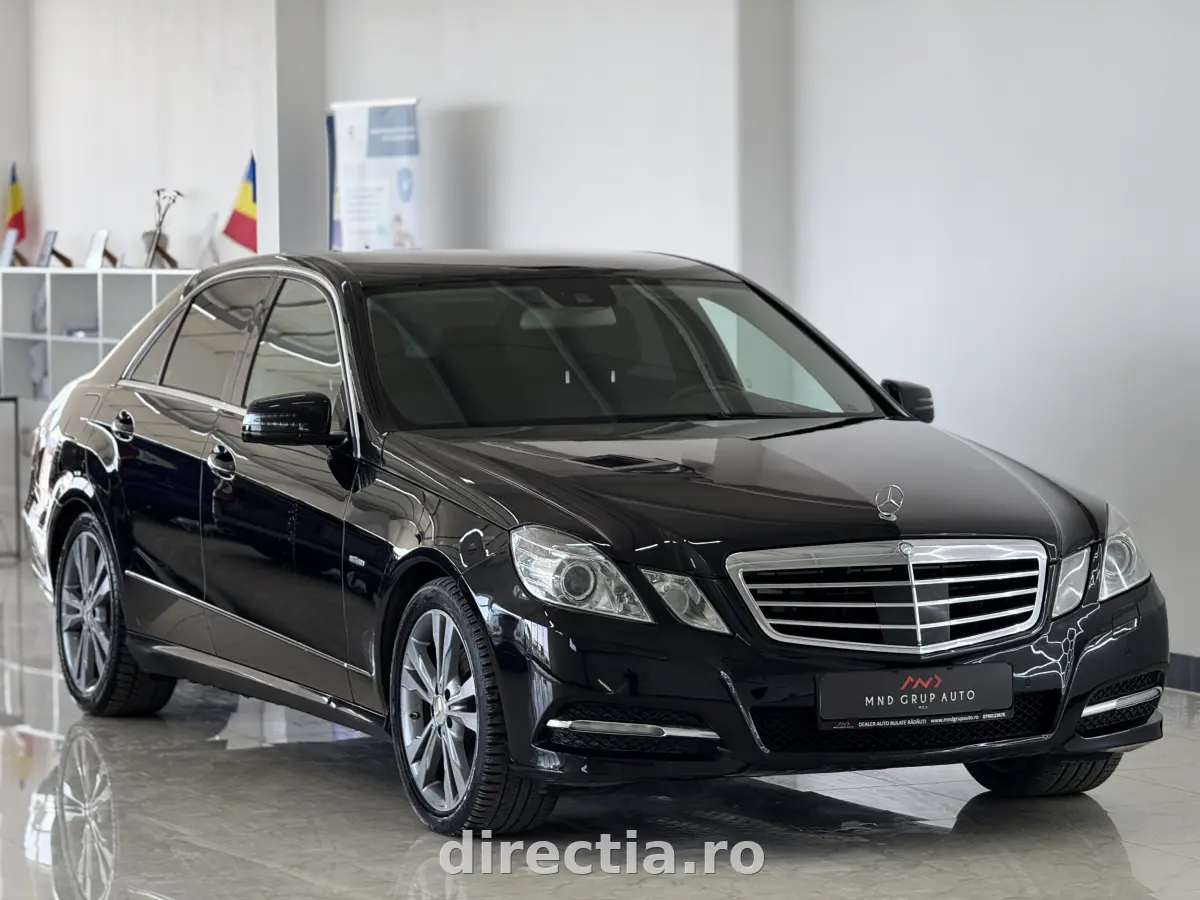 Poza principală