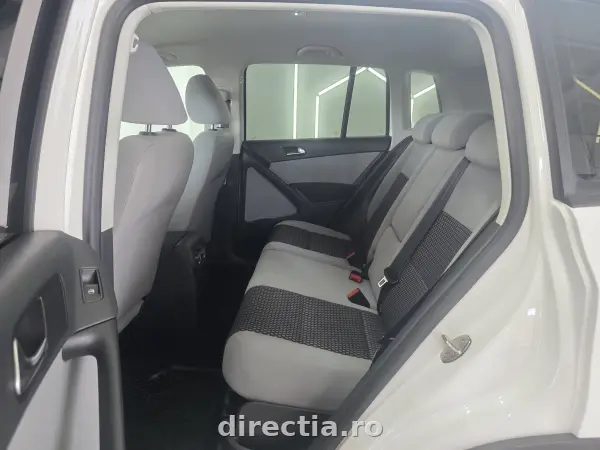 Poza anunț 18