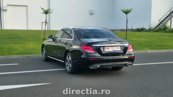 Poza anunț 19