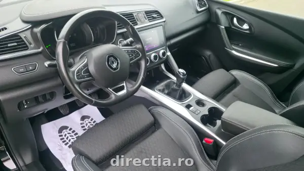 Poza anunț 28