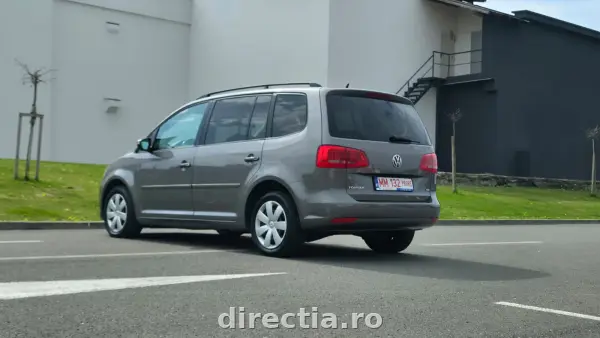 Poza anunț 28