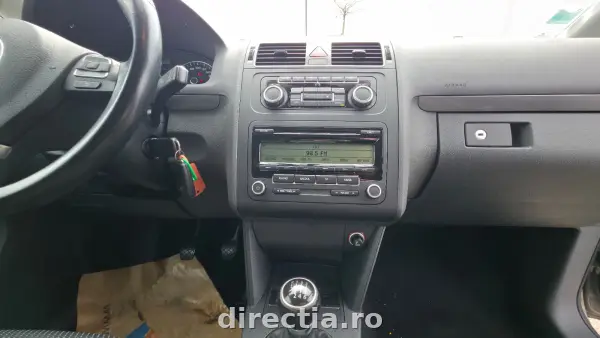 Poza anunț 18