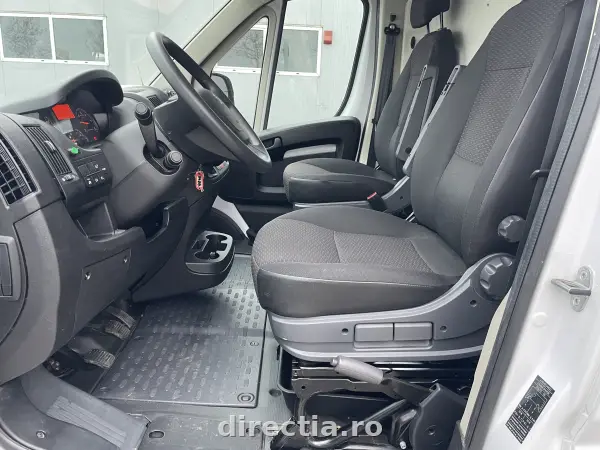 Poza anunț 10
