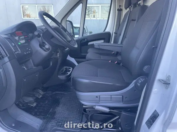 Poza anunț 10