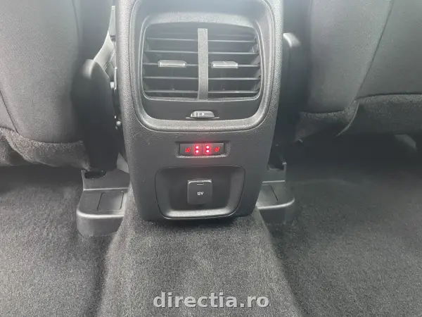 Poza anunț 12