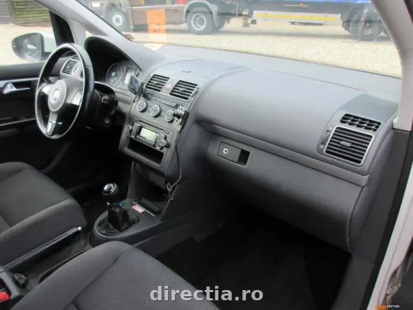 Poza anunț 8