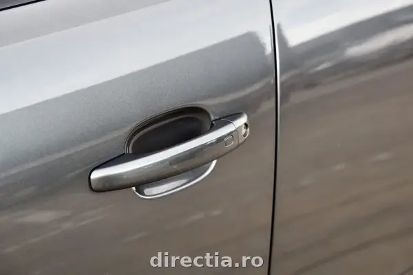 Poza anunț 12