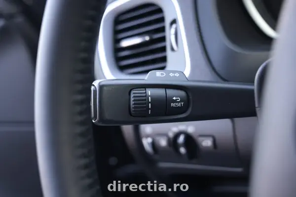 Poza anunț 24