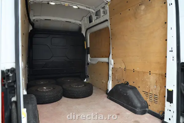 Poza anunț 11