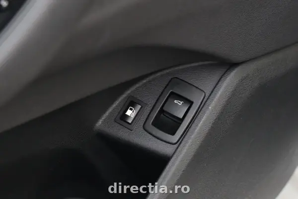Poza anunț 18