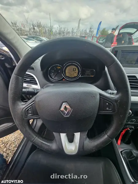 Poza anunț 16