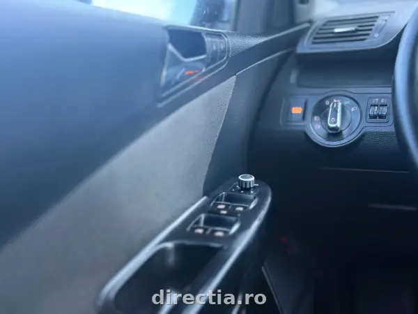 Poza anunț 12