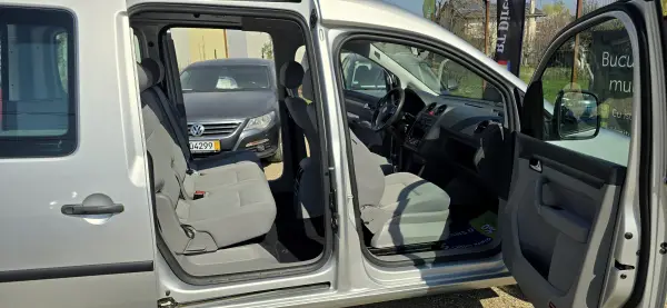 Poza anunț 10
