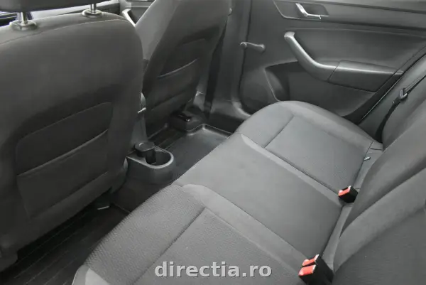 Poza anunț 15