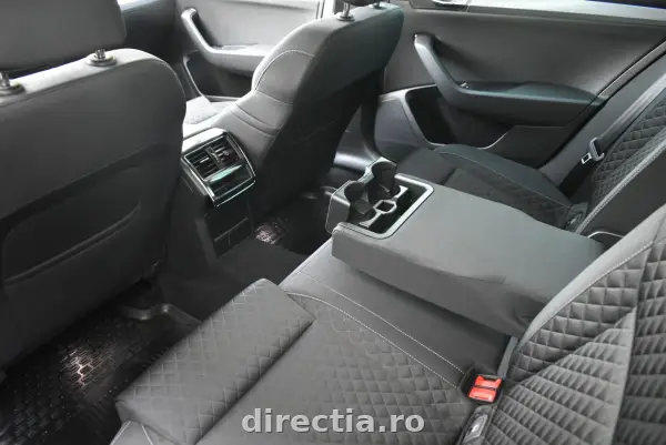 Poza anunț 19