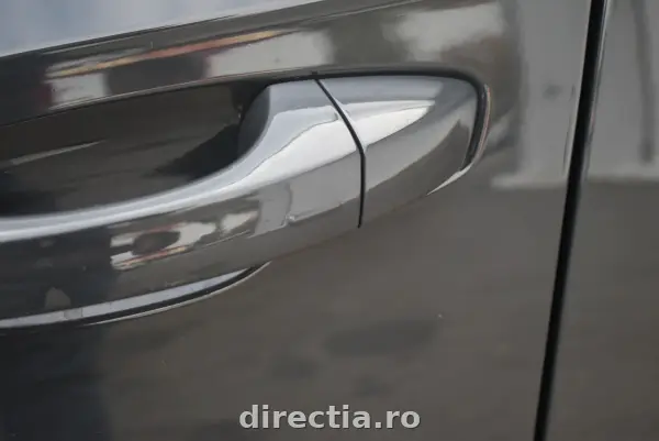 Poza anunț 12