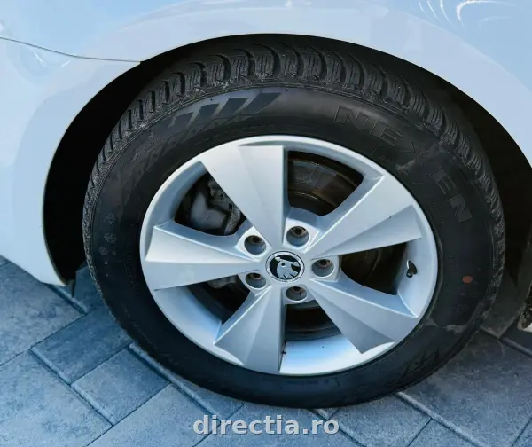Poza anunț 9