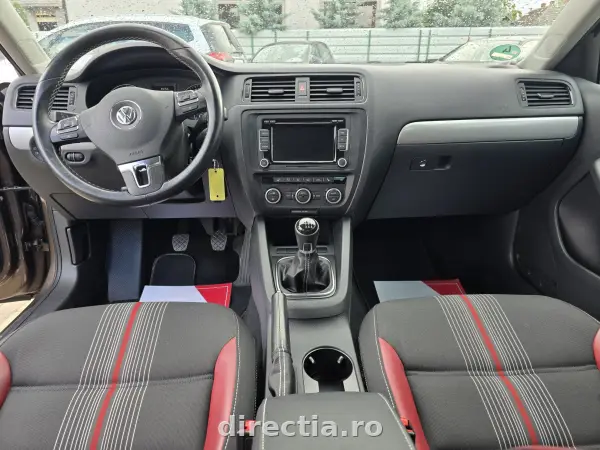 Poza anunț 24