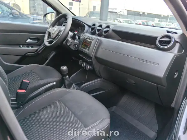 Poza anunț 18