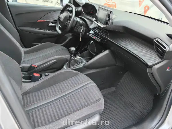 Poza anunț 18