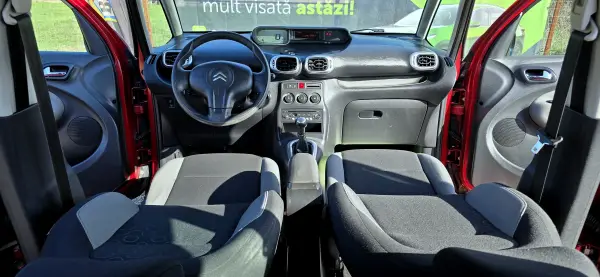 Poza anunț 12
