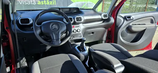 Poza anunț 11
