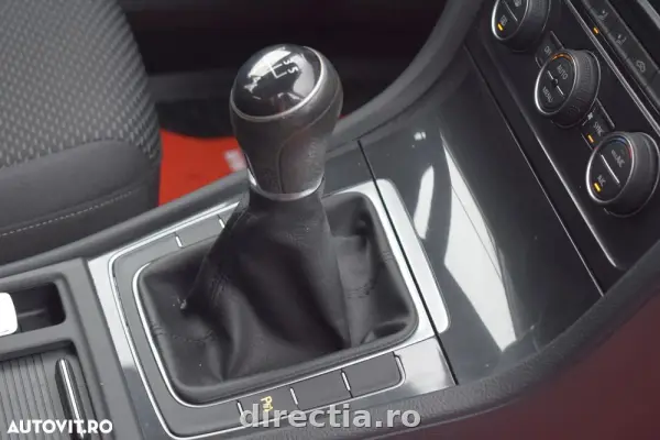 Poza anunț 12