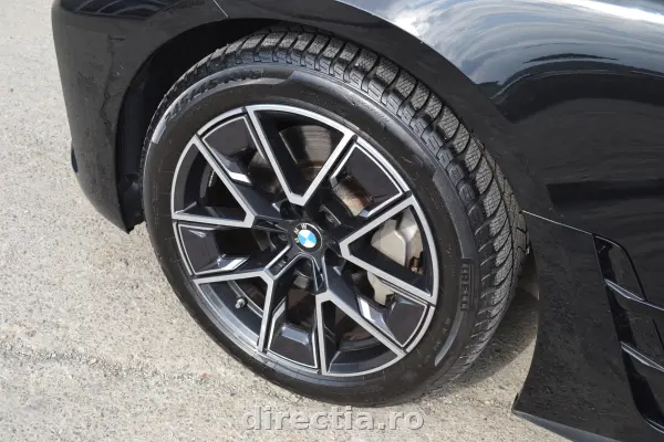 Poza anunț 33