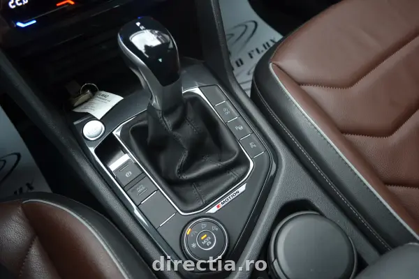 Poza anunț 36