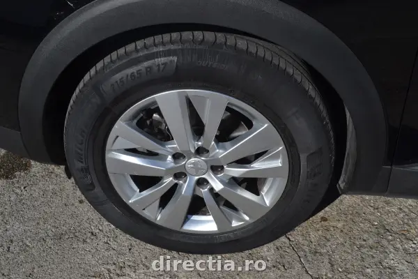 Poza anunț 32