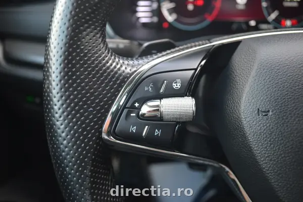 Poza anunț 12