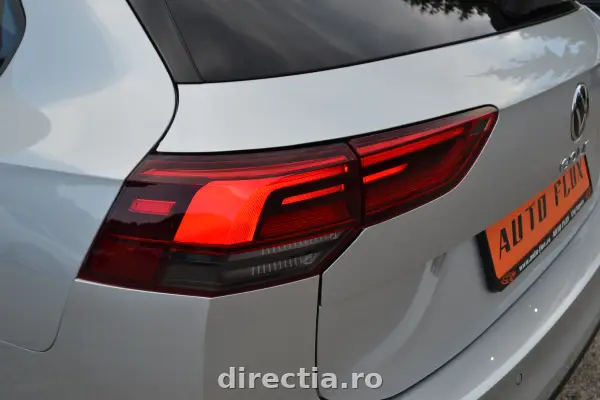 Poza anunț 38