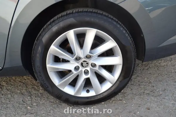 Poza anunț 40