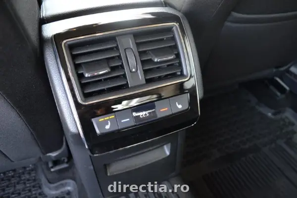 Poza anunț 30