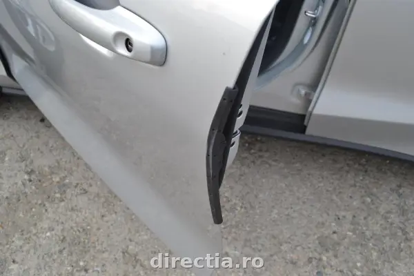 Poza anunț 35