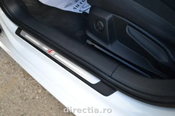 Poza anunț 8