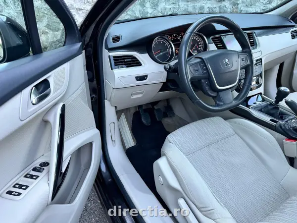 Poza anunț 14