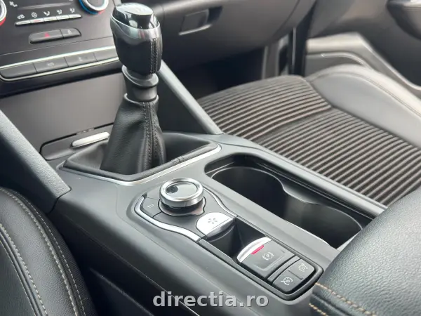 Poza anunț 25