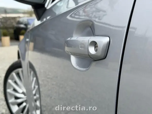 Poza anunț 13