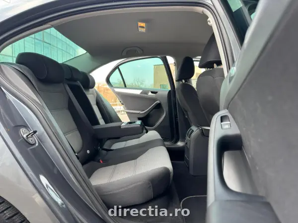 Poza anunț 32